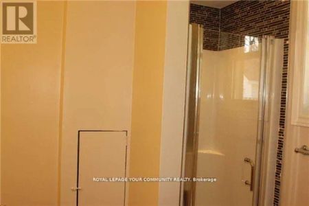 303 KENWOOD AVENUE - Photo 5