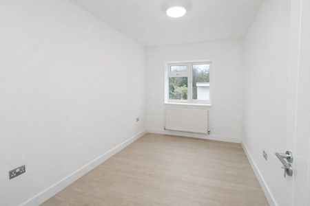 5 bedroom semi-detached house to rent - Photo 5