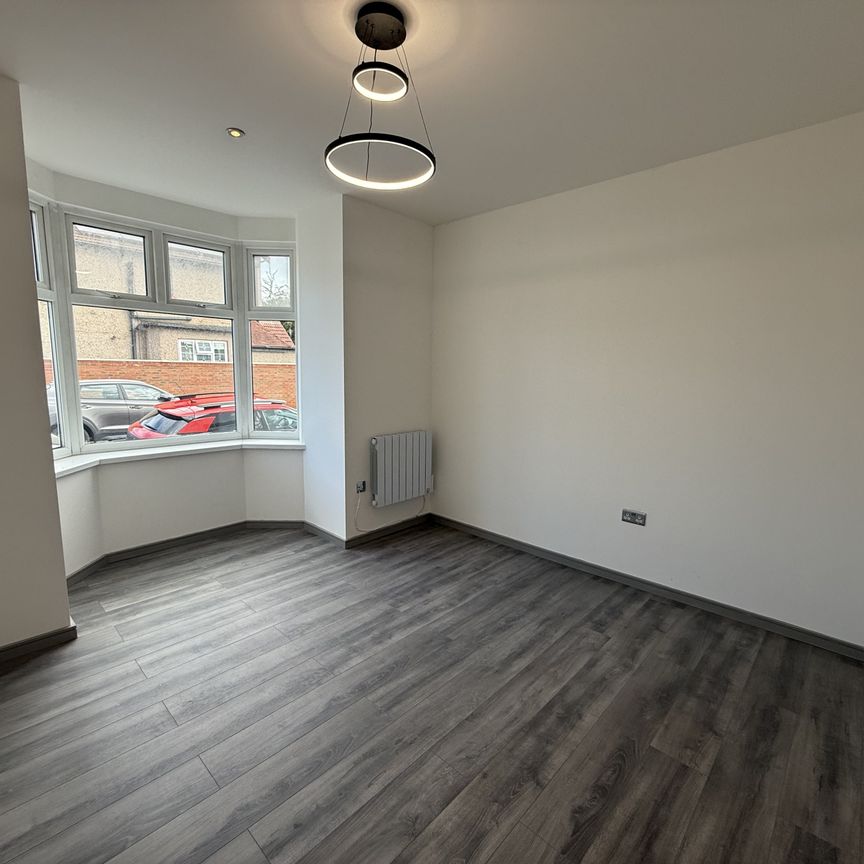 London Road, Westcliff-On-Sea - Photo 1