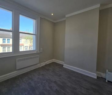 Studio Flat, Beulah Road, CR7 - Photo 4