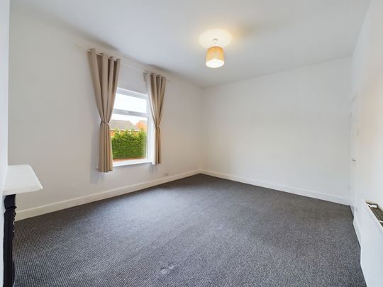 Manchester Road, Tyldesley, M29 - Photo 1