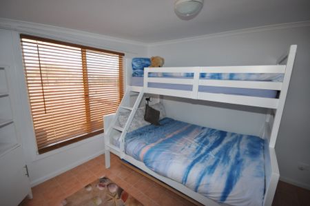 Fully Furnished Shack - Photo 4