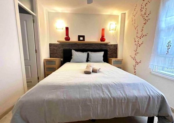 Luxury Apartment for rent in Callao Salvaje, Spain