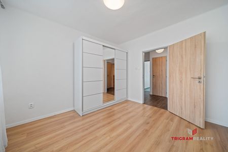 Pronájem bytu 3+1 66 m² - Photo 2