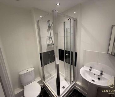 Thornhill Court, Maplin Park, Slough, SL3 - Photo 5