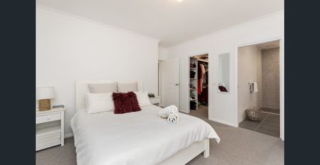 Modern, Low-Maintenance Living in Sought-After Bourkelands - Photo 5