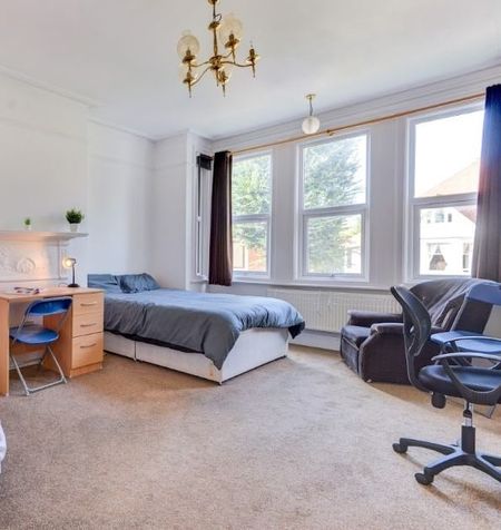 Room in a Shared House, Osmond Gardens, BN3 - Photo 4