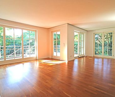 Exklusive Hochparterrewohnung mit großer Südterrasse - Foto 1