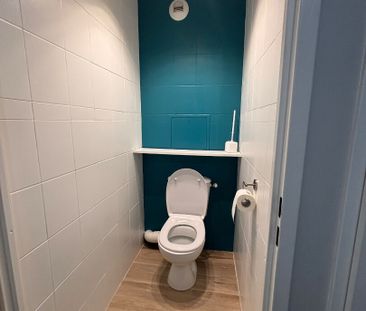 Location Appartement 3 pièces 61m² - Photo 6