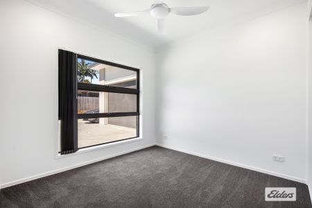 1/62a Springlands Drive - Photo 2