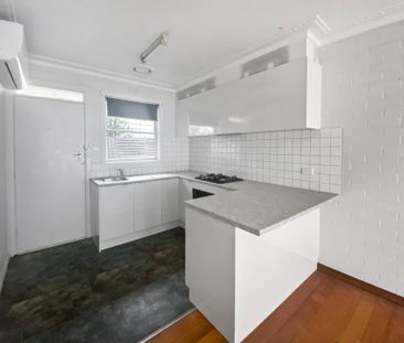 2/37-39 Clarke Street Street, Newtown - Photo 4