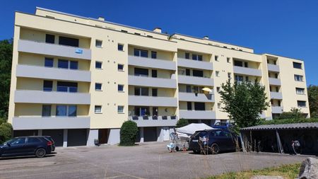 Willkommen zuhause! - helle Räumlichkeiten, moderne Küche, neues Badezimmer, eigener Balkon - Photo 2