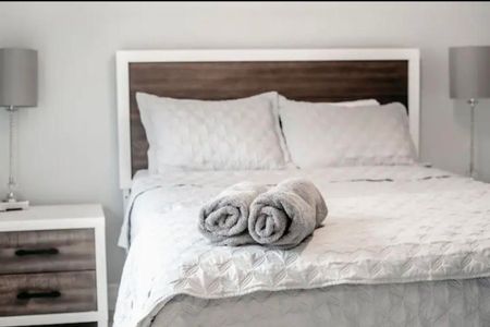 For Lease - 118 Mulcaster Street Unit# Upper, Barrie, Ontario - Photo 2