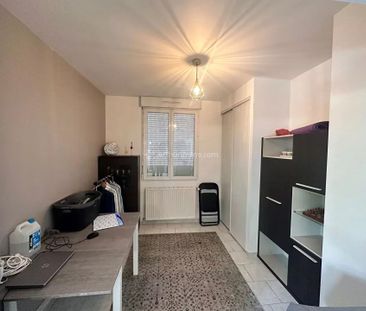 Location Appartement 3 pièces 82 m2 à Vienne - Photo 1