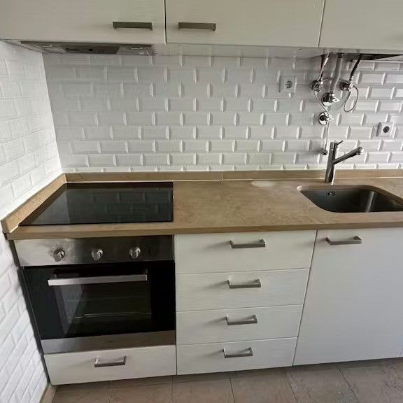 Rua Sarmento de Beires, Lisbon, Lisbon 1900-410 - Photo 1