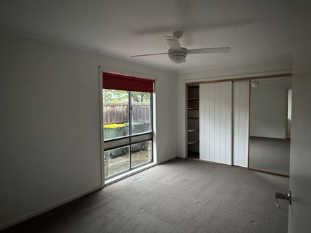 WEST END TREASURE! - Photo 2