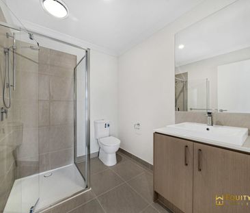 For Lease - Modern Living in the Heart of Mambourin - Photo 6