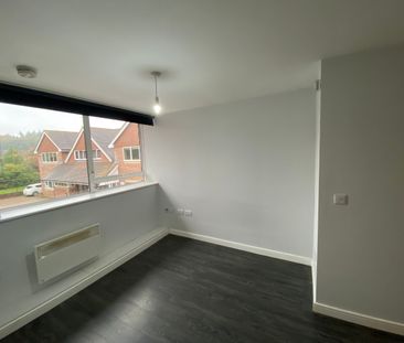 1 bed flat to rent in Stratfield House, Riseley, RG7 - Photo 1