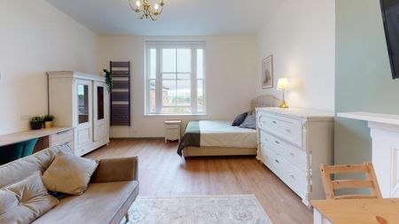 1 bedroom flat to rent - Photo 2