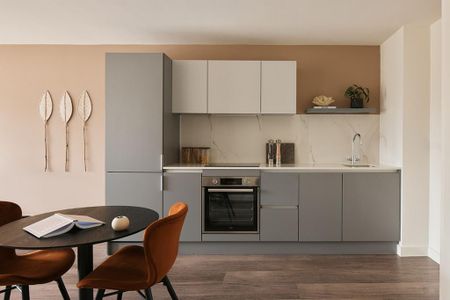 3 bedroom apartment to rent - Photo 2