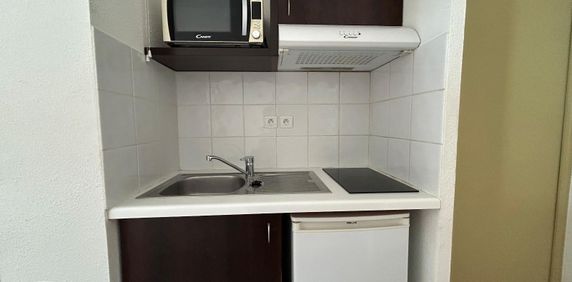 Location Appartement 1 pièce 19m² BEZIERS 34500 - Photo 2
