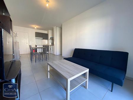 Location Appartement 2 pièces 40m² ARLES 13200 - Photo 3