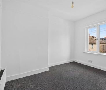 7 Mount Prospect Park, Belfast, BT9 7BG - Photo 4