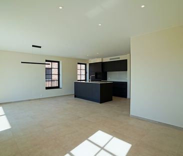 Hoogwaardig afgewerkt lichtrijk nieuwbouwappartement te Buggenhout - Foto 1