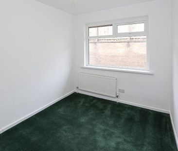 75 Comber Road, Dundonald, BT16 2AQ - Photo 3