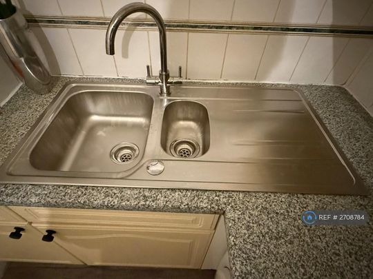 1 bedroom maisonette to rent - Photo 1