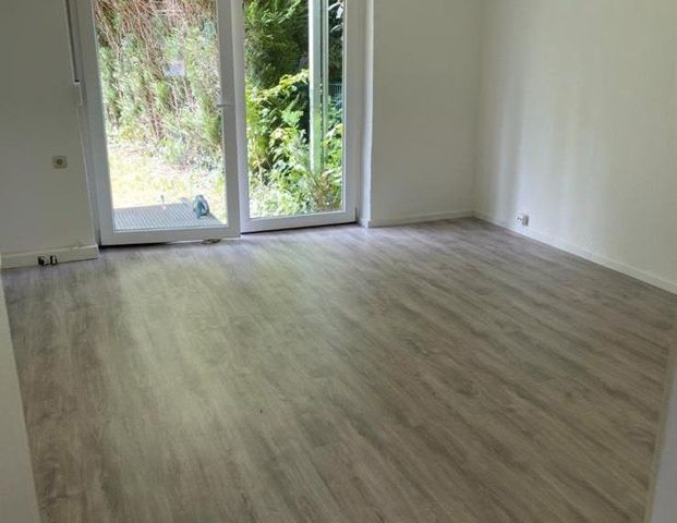 Schöne 3 zimmer Wohnung mit Garten - Foto 1