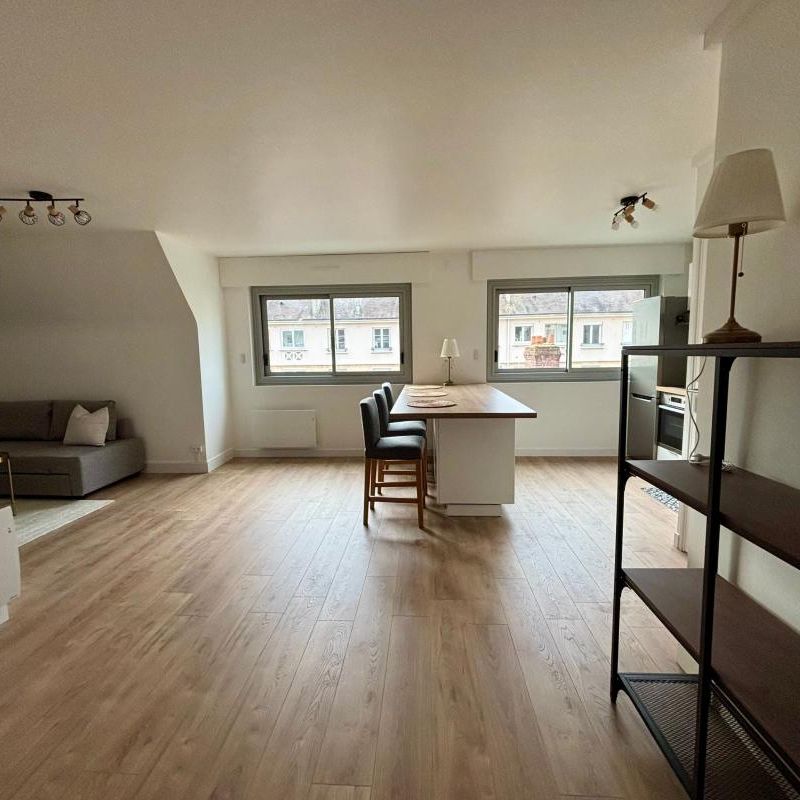 Location Appartement 4 pièces Meublé 85m² CAEN 14000 - Photo 1