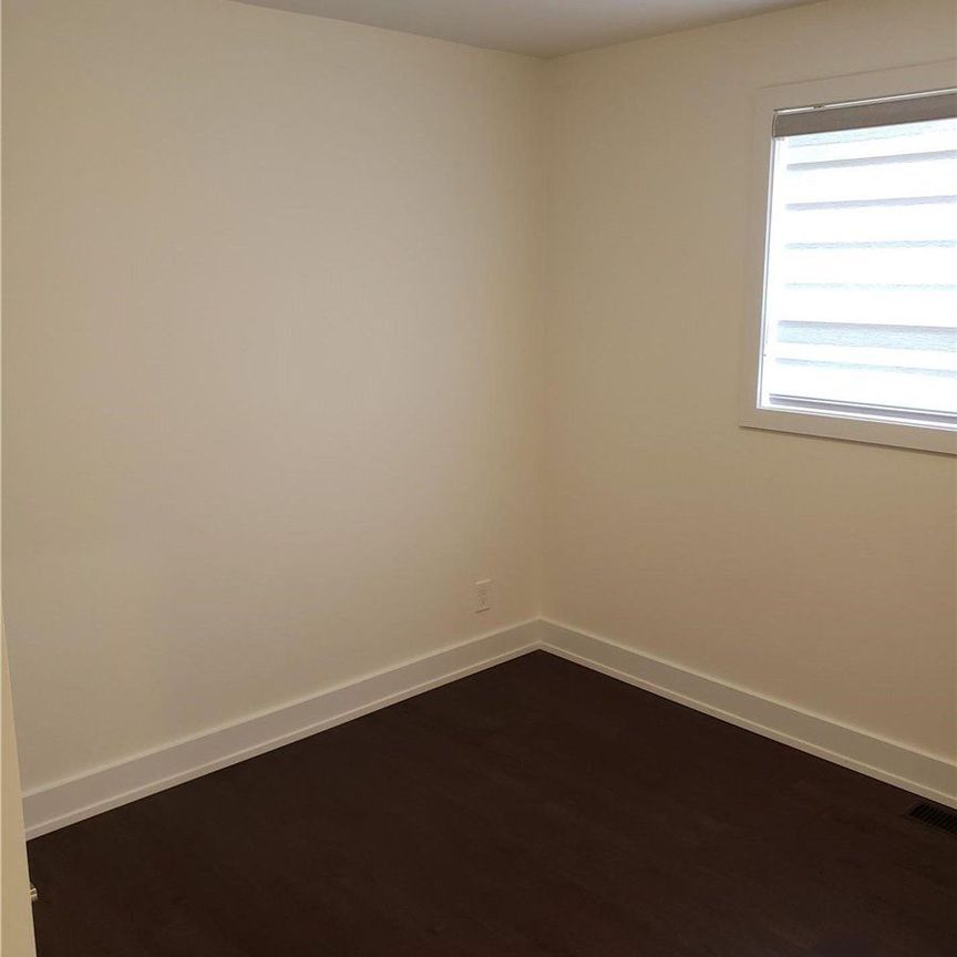 For Lease - 2401 Major Mackenzie Drive, Vaughan, Ontario - Photo 1