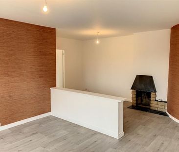 Te huur - Appartement - Photo 1