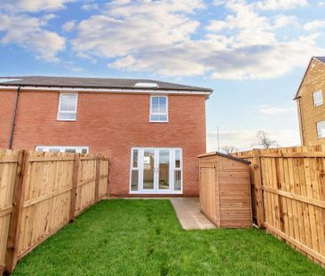 2 bedroom terraced house to rent - Photo 3
