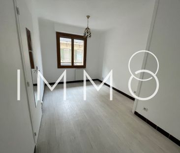 Location Appartement 2 pièces 33m² MARSEILLE 8ème - Photo 2