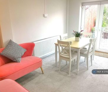 1 bedroom in a house share to rent - Photo 4