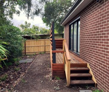 28 Ross Crescent, Heathmont - Photo 2
