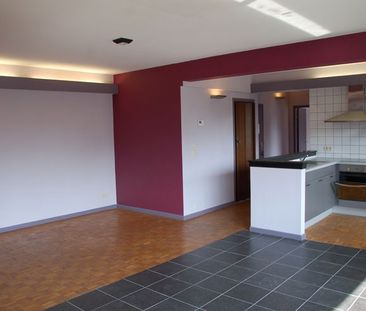 Appartement te huur - Photo 1