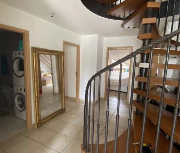 Bel appartement duplex de 5 pièces au 3ème étage - Foto 1