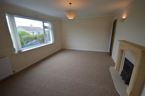 Bedruthan Avenue, Truro - Photo 1