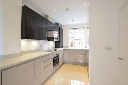 3 bedroom end of terrace house to rent - Photo 5