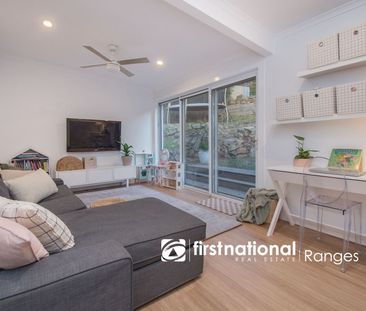 Luxury Living with Panoramic Views - Photo 1