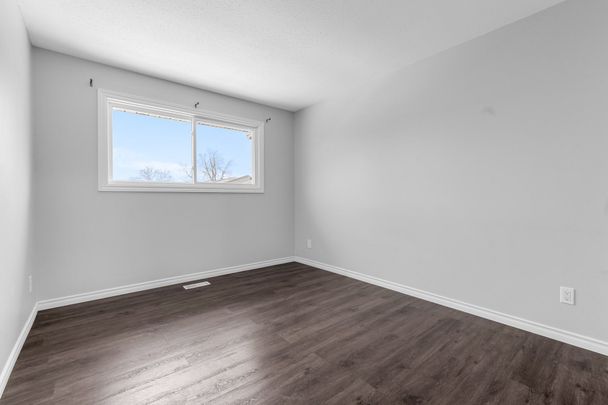 For Lease - 100 Brownleigh Avenue Unit# 244, Welland, Ontario - Photo 1