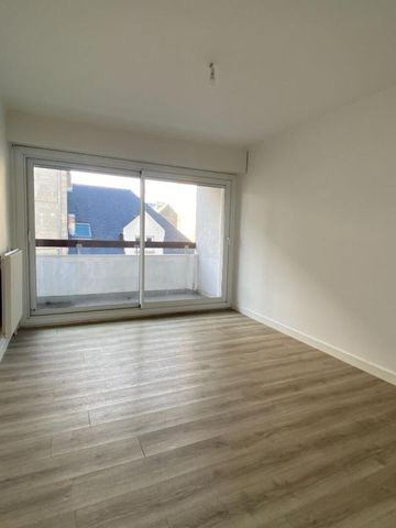 Location Appartement 3 pièces 78m² ST BRIEUC 22000 - Photo 2