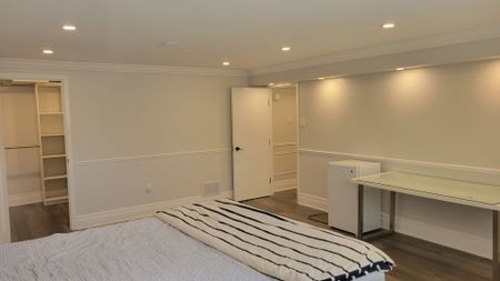 For Lease - 1 Evanston Drive Unit# Lower, Toronto, Ontario - Photo 2