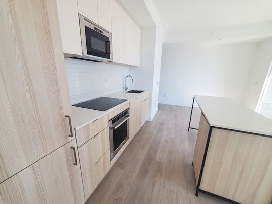 For Lease - 215 Lakeshore Road Unit# 347, Mississauga, Ontario - Photo 1