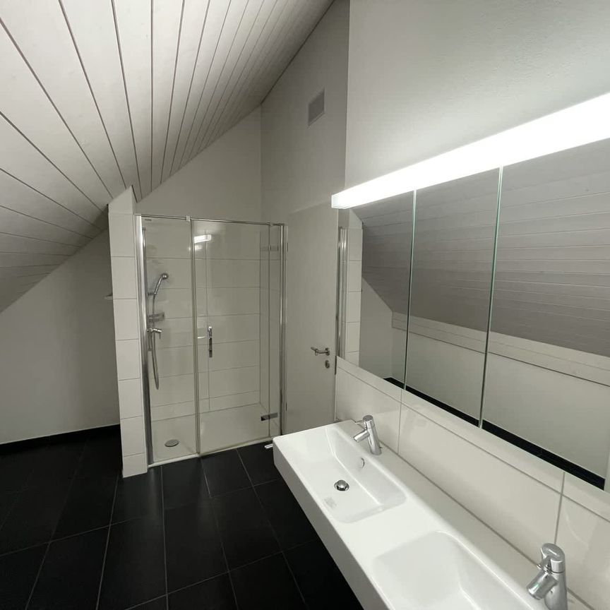 4.5 Zimmer, 2. Stock - Photo 1