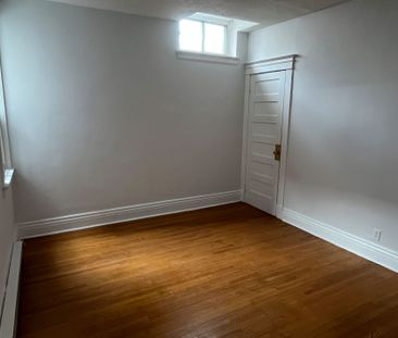 For Lease - 479 Parliament Street, Toronto, Ontario - Photo 3