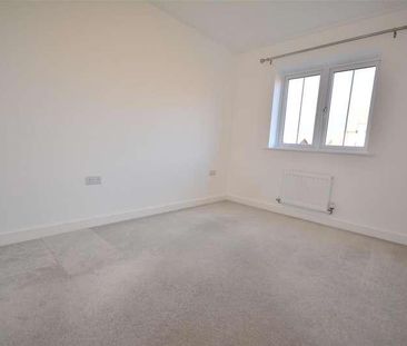 Springfield Drive, Derby - Photo 3